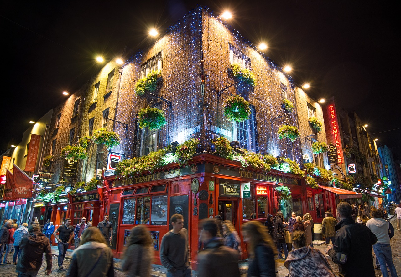 temple bar, pub, bar